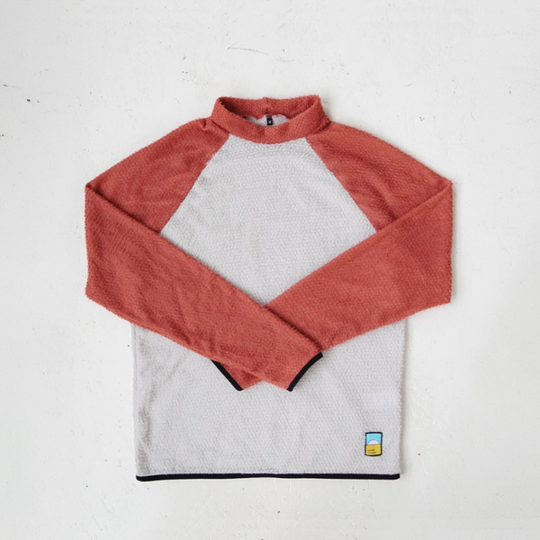 登山用品 Senchi Designs ALPHA 60 CREWNECK XL Sky Senchi Designs Alpha 60 Crewneck - Saffron / Sky – Outsiders